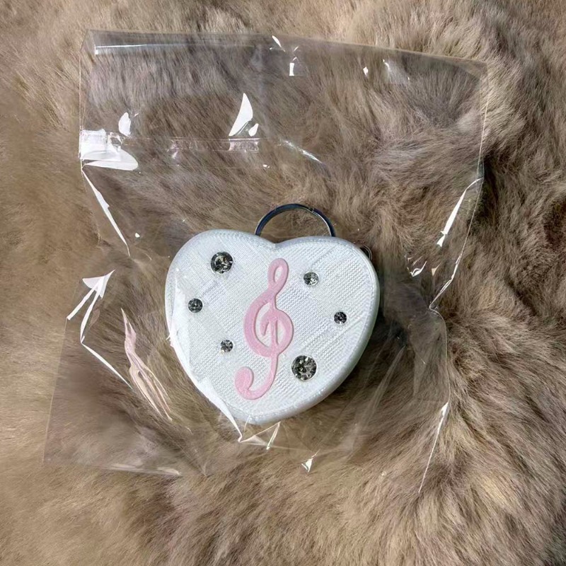 Gothic Musical Note Heart Cabl - Cable Winder Keychain のレビューと価格
