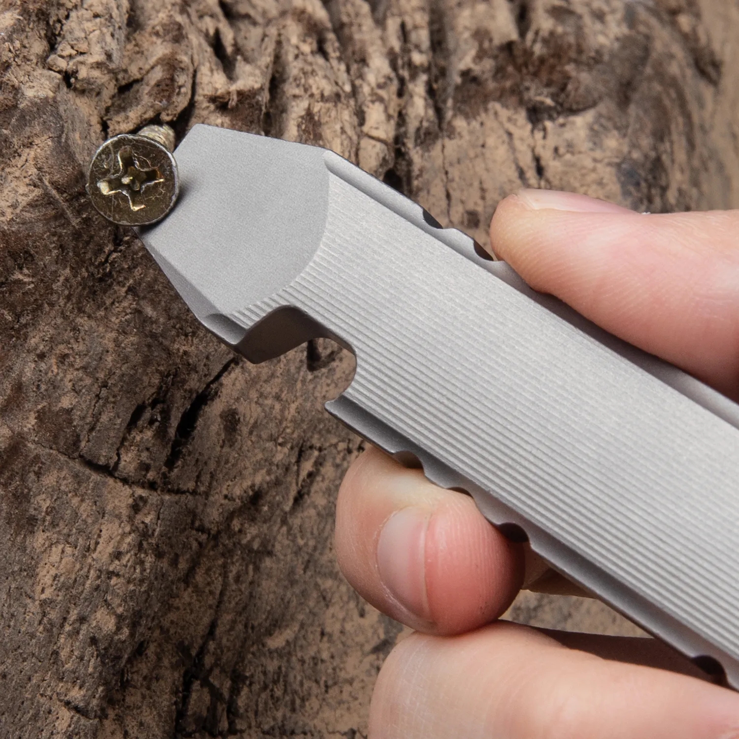 9.4CM Titanium Alloy Crowbar M - Titanium Pry Bar のレビューと価格
