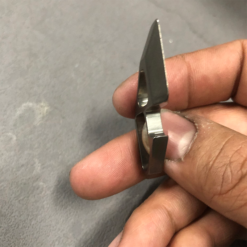 Cnc Multifunctional Titanium A - Titanium Pry Bar のレビューと価格
