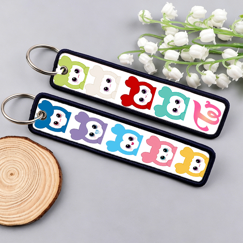 Twice 1pcs Keychains for Men W - Carabiner Keychain のレビューと価格